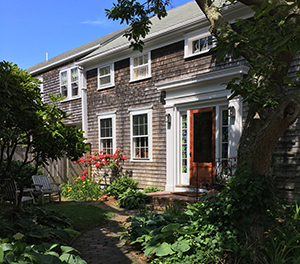 Front Entrance & Garden