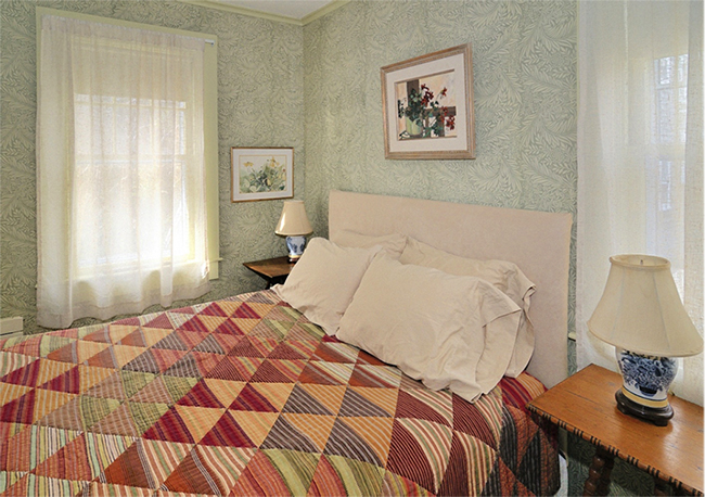Suite 5 Bedroom